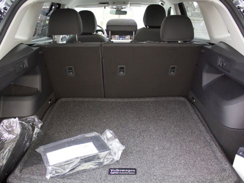 New 2026 Volkswagen Tiguan S image 30