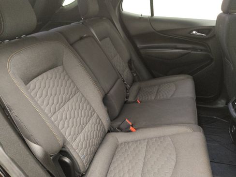 Used 2020 Chevrolet Equinox LT FWD image 19