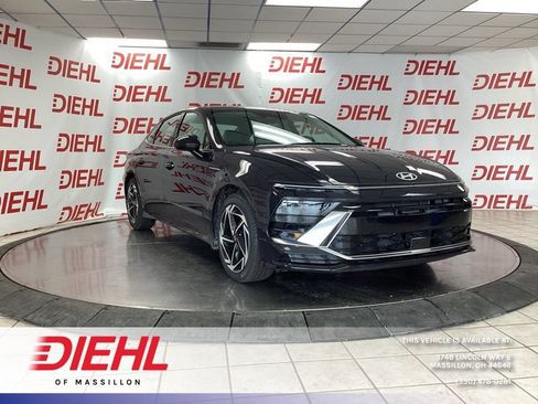 New 2026 Hyundai Sonata SEL FWD image 1