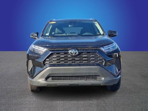 Used 2024 Toyota RAV4 XLE image 2