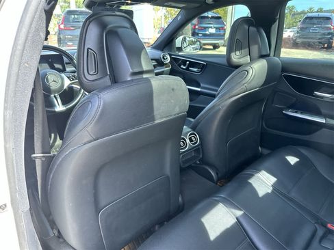 Used 2022 Mercedes-Benz C 300 C 300 image 14