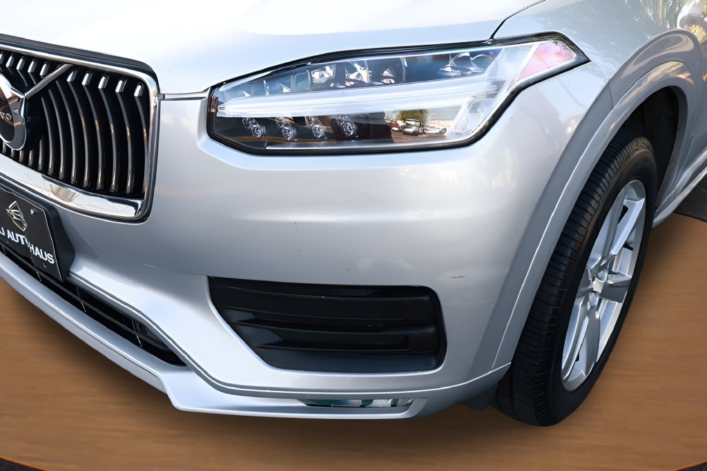 Used 2020 Volvo XC90 T6 Momentum AWD/4WD image 5