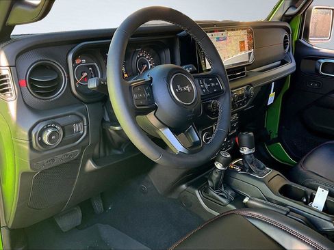 New 2025 Jeep Wrangler Unlimited Rubicon w/ Steel Bumper Group image 7