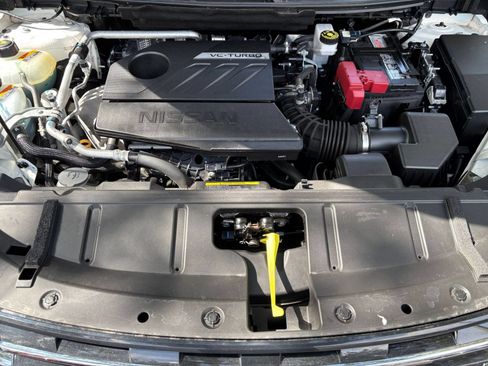 Used 2025 Nissan Rogue SV AWD/4WD image 33