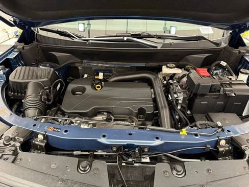 New 2026 Chevrolet Equinox LT w/ Midnight Edition image 8