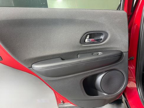 Used 2022 Honda HR-V Sport image 25