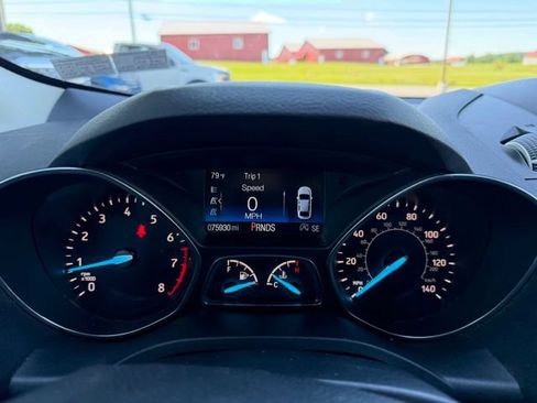 Certified 2018 Ford Escape SE w/ SE Sync 3 Package AWD/4WD image 25