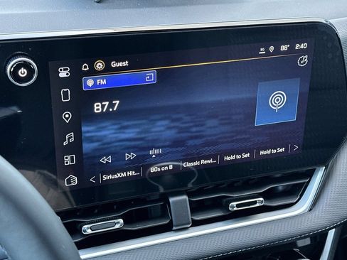New 2026 Chevrolet Equinox LT w/ Safety and Technology Package FWD image 18