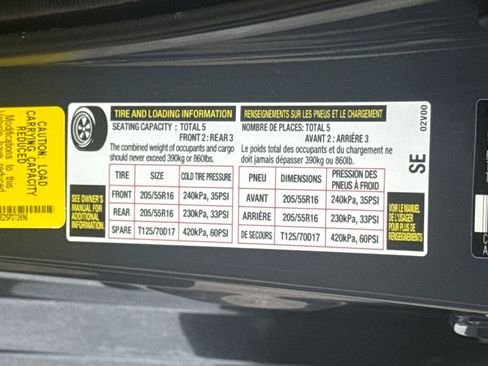 Used 2025 Toyota Corolla LE image 45