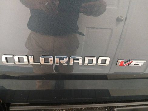 Used 2020 Chevrolet Colorado Z71 AWD/4WD image 25