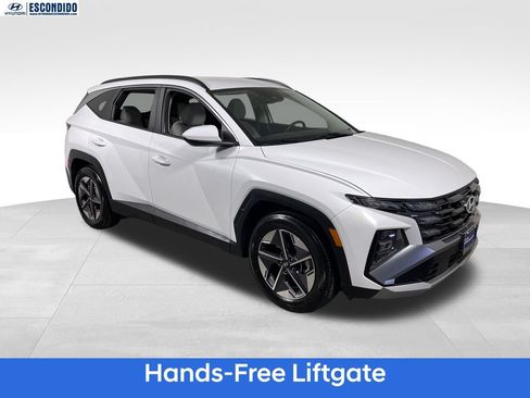 Certified 2025 Hyundai Tucson SEL FWD image 7