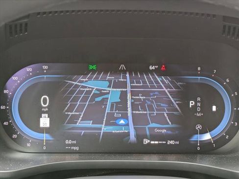 Used 2022 Volvo XC60 B5 R-Design image 11