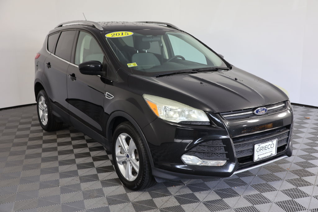 Used 2015 Ford Escape SE AWD/4WD image 1