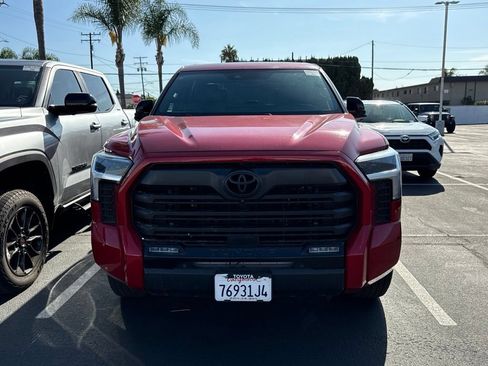 Used 2026 Toyota Tundra Limited AWD/4WD image 2