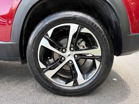 Used 2024 Chevrolet Trax RS w/ Driver Confidence Package FWD image 13