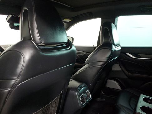 Used 2022 Maserati Levante Modena S image 48