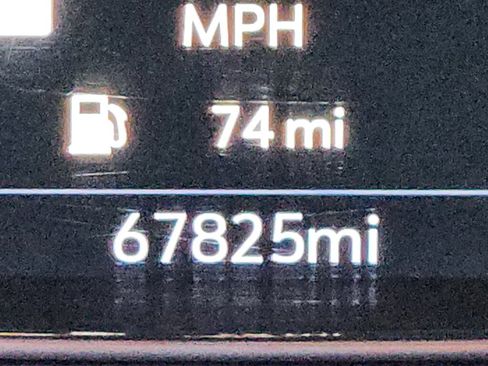 Used 2021 GMC Sierra 2500 Denali w/ Denali Ultimate Package image 17