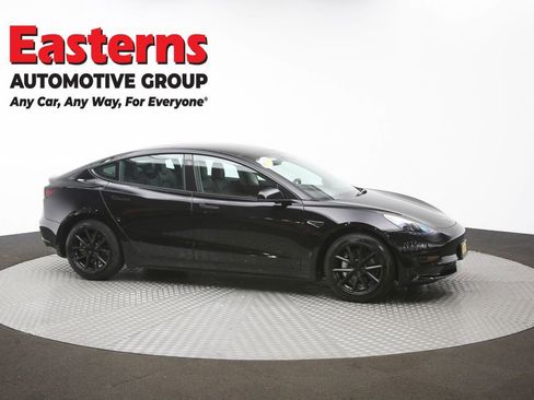 Used 2023 Tesla Model 3 Standard Range image 46