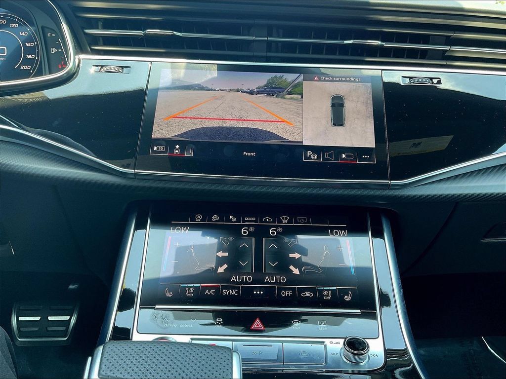 Used 2023 Audi RS Q8 AWD/4WD image 15