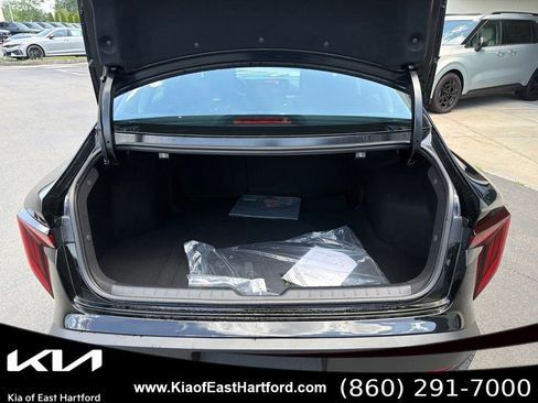 New 2026 Kia K4 FWD image 16