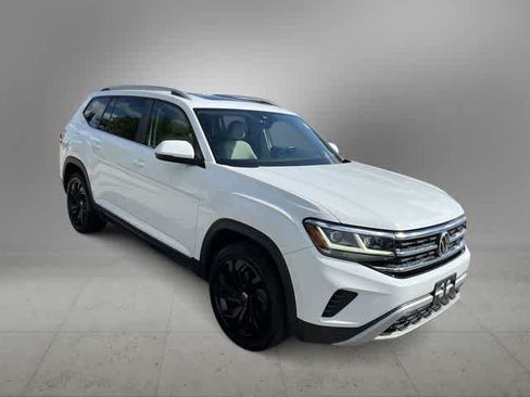 Used 2021 Volkswagen Atlas SEL AWD/4WD image 2