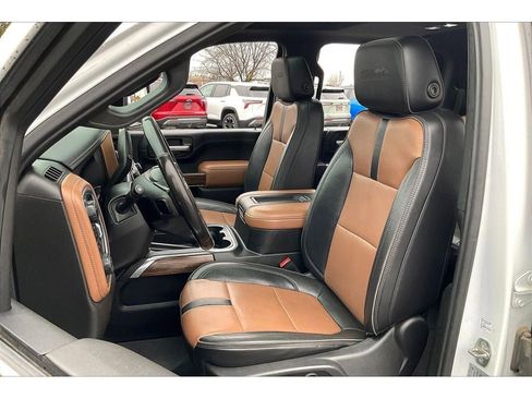 Used 2020 Chevrolet Silverado 3500 High Country w/ Z71 Off-Road Package image 27