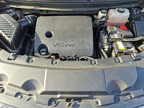 Used 2019 Chevrolet Traverse High Country image 24