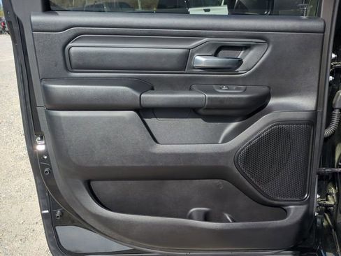 New 2026 RAM 1500 Express AWD/4WD image 30