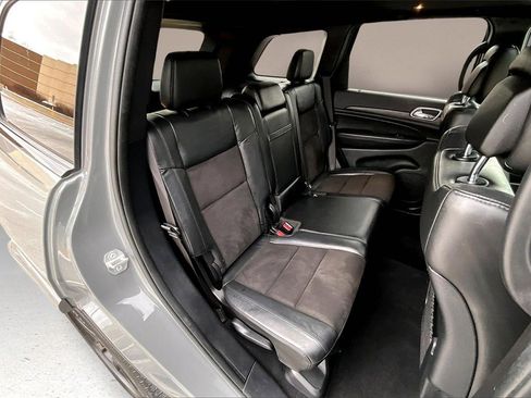 Used 2020 Jeep Grand Cherokee Altitude image 23