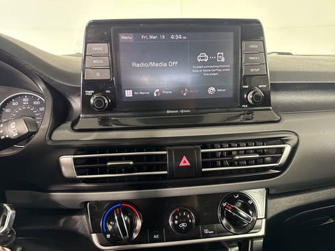 Used 2022 Kia Seltos LX image 12