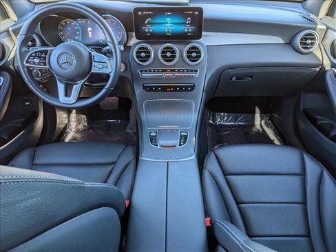Certified 2022 Mercedes-Benz GLC 300 image 17