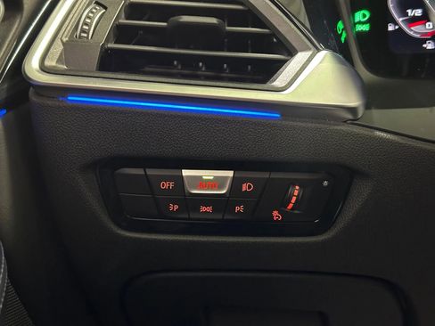 Used 2023 BMW M4 xDrive Competition image 40