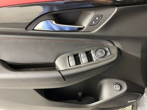 Certified 2025 Chevrolet TrailBlazer RS w/ Convenience Package FWD image 25