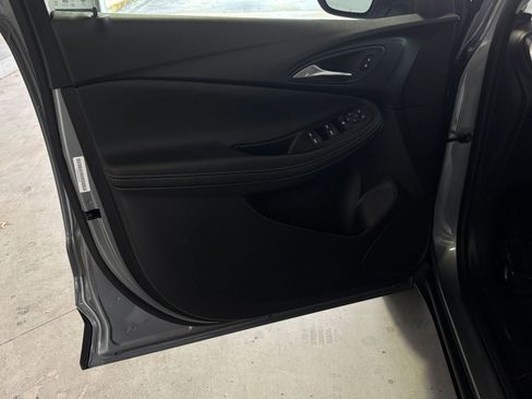 Used 2025 Buick Encore GX Preferred image 20