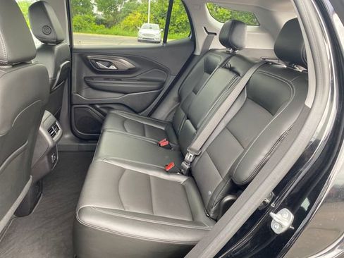Certified 2024 GMC Terrain SLT AWD/4WD image 18