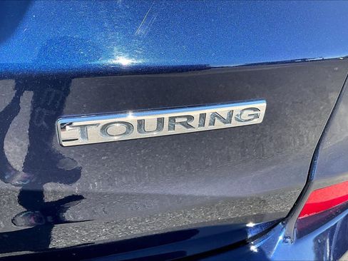 Used 2015 Honda CR-V Touring image 10