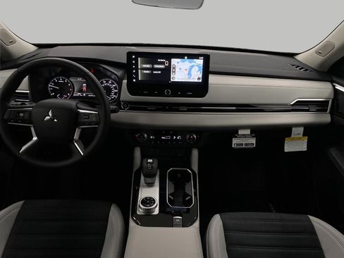 New 2026 Mitsubishi Outlander SE AWD/4WD image 21