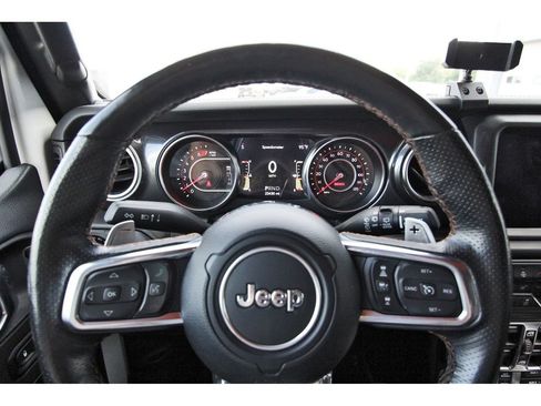Used 2021 Jeep Wrangler Unlimited Rubicon w/ Trailer Tow Package AWD/4WD image 15