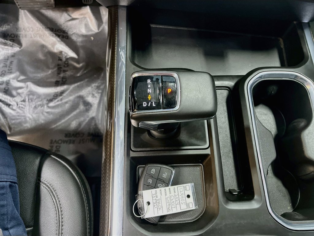 Used 2024 Chevrolet Silverado 1500 RST w/ Convenience Package II AWD/4WD image 17