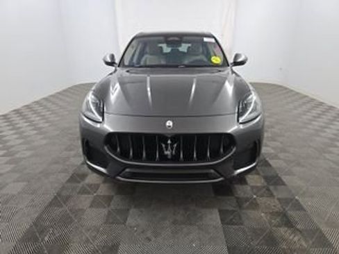 Used 2023 Maserati Grecale Modena AWD/4WD image 4