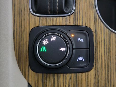 Used 2017 GMC Acadia Denali w/ LPO, Floor Liner Package image 23