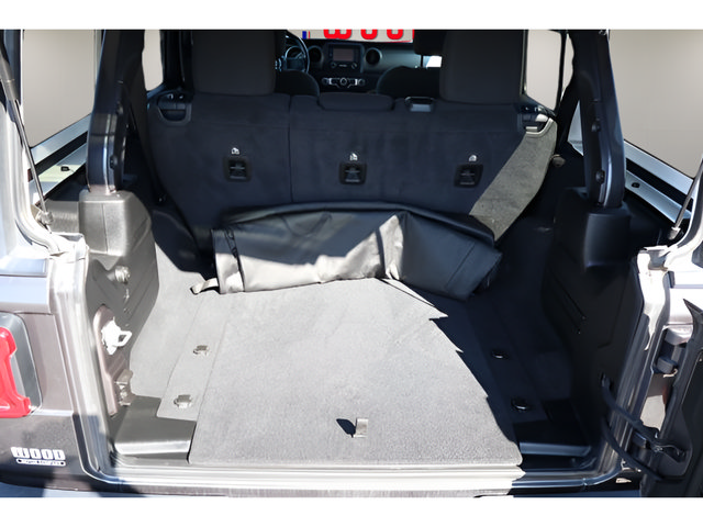 Used 2020 Jeep Wrangler Unlimited Sport S AWD/4WD image 26