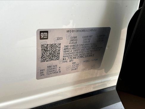 Used 2024 Chevrolet Trax LT FWD image 18