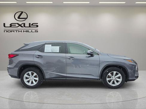 Used 2017 Lexus RX 350 AWD image 4