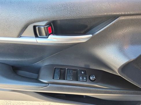 Used 2023 Toyota Camry SE w/ Cold Weather Package image 23