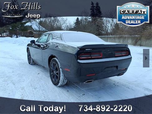 Used 2023 Dodge Challenger SXT w/ Blacktop Package image 6
