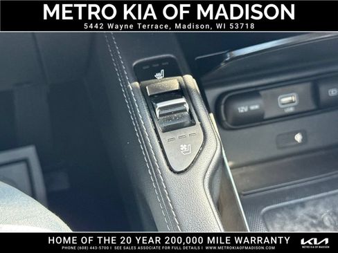 Used 2022 Kia Telluride EX w/ EX Premium Package AWD/4WD image 25