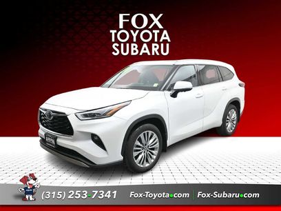 Used 2024 Toyota Highlander Platinum