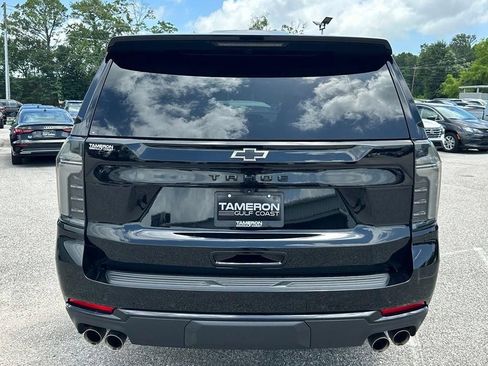 Used 2025 Chevrolet Tahoe Z71 w/ Comfort Package AWD/4WD image 3