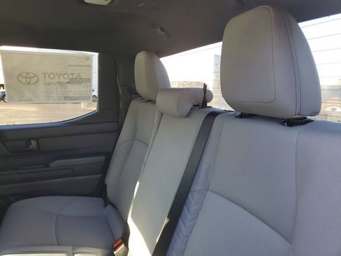 Used 2025 Toyota Tacoma SR5 image 27